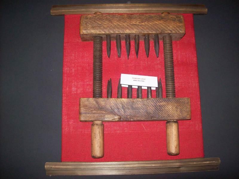 Illustration for article titled The 10 Most Gruesome Torture Techniques From Medieval Europe